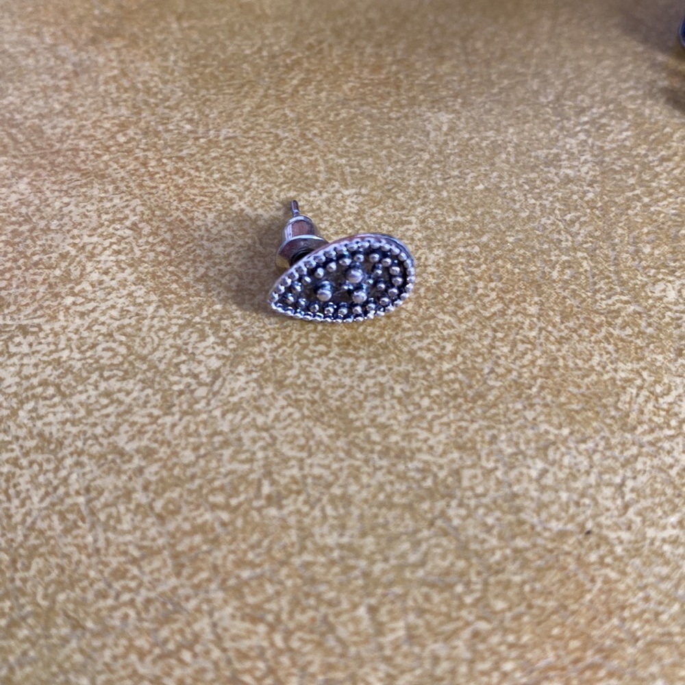 Earthbound Earring Set - Picture 2 of 4